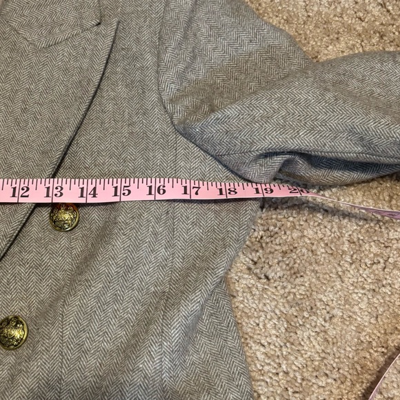 Banana Republic Herringbone Icon Blazer size 10 petite - Picture 8 of 9
